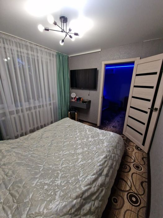 Продам 4 ком.кв в 20 микр.