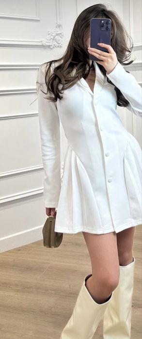 продам платье белое