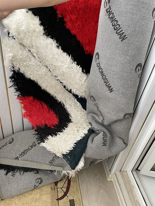 Продам детские игрушки,палас