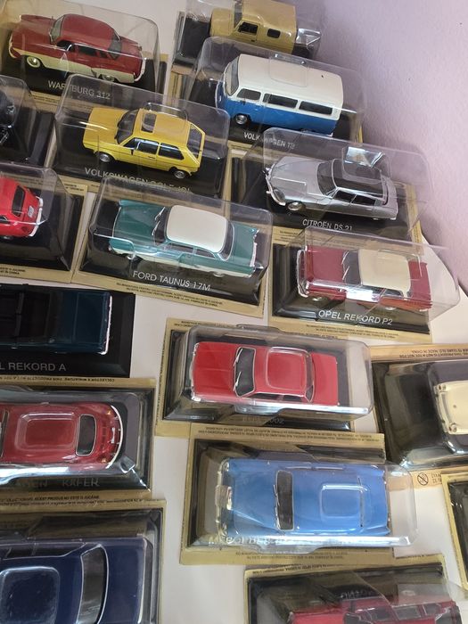 Machete Mașini de legenda 1/43