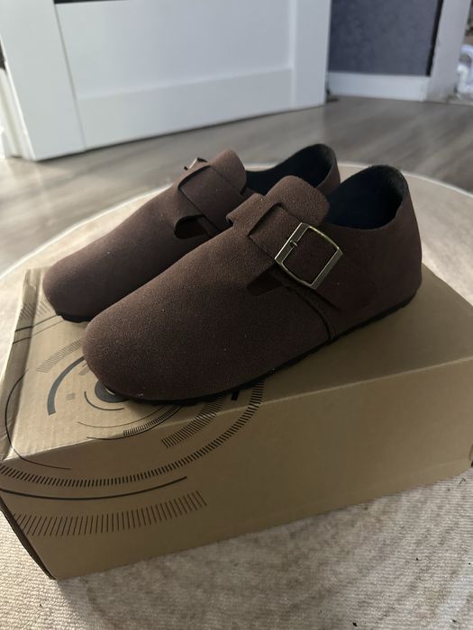 Женские мокасины