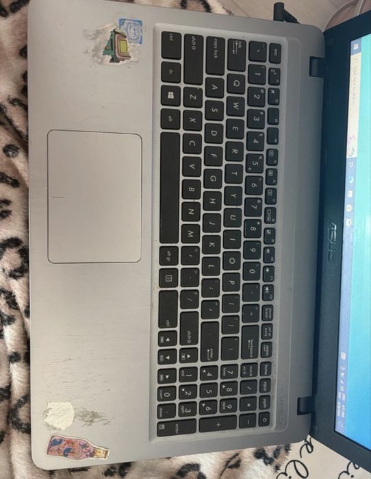 Laptop Asus X540M