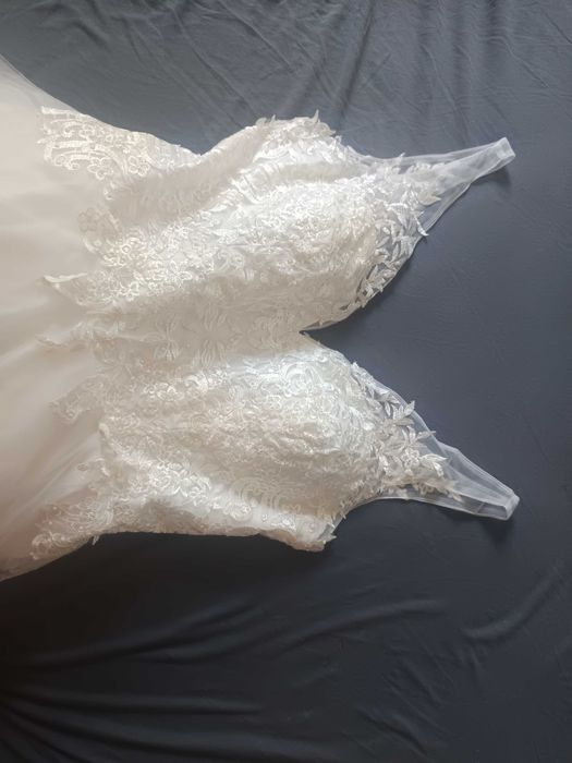 Чисто нова булченска рокля