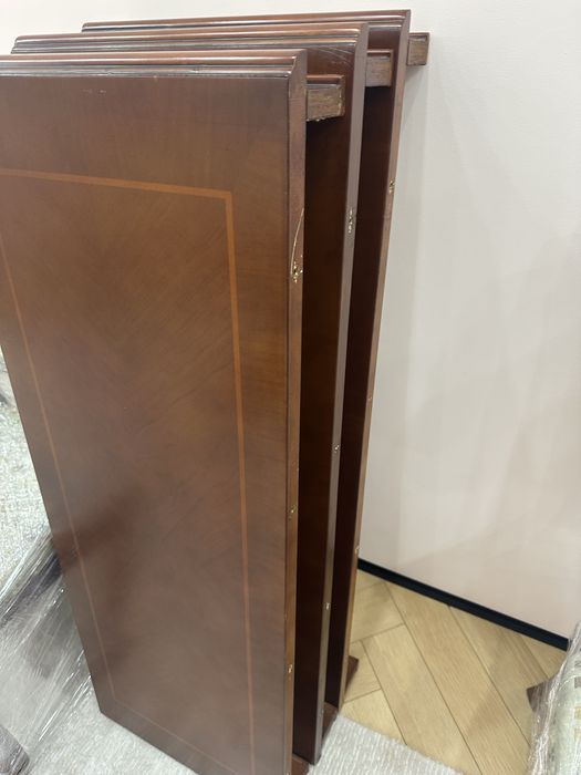 Продам стол из натурального дерево