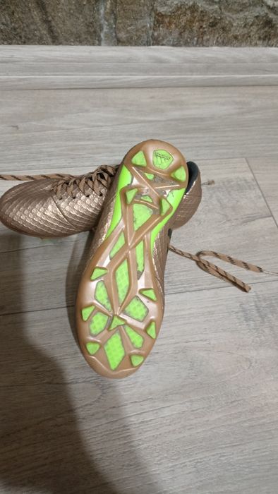 Детски бутонки Адидас