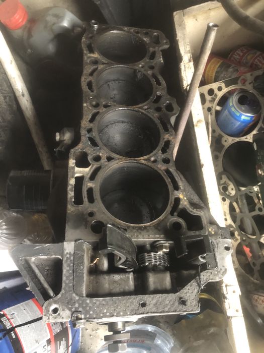 Продам запчасти на двигатель QG18