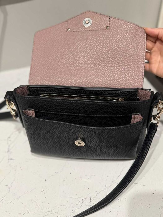 Продам оригинальную сумку Guess