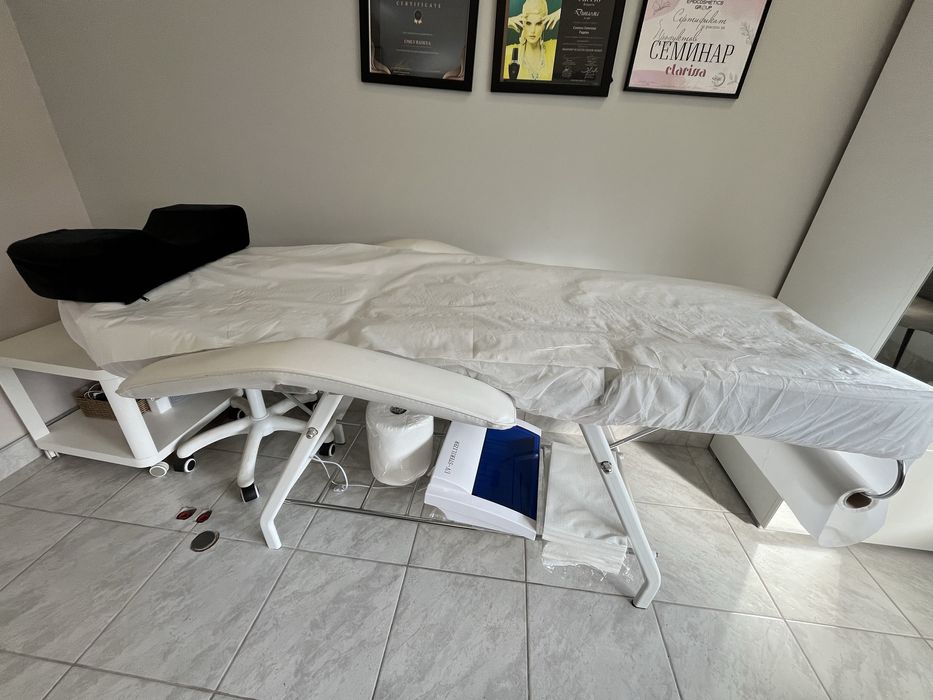 Козметична кушетка