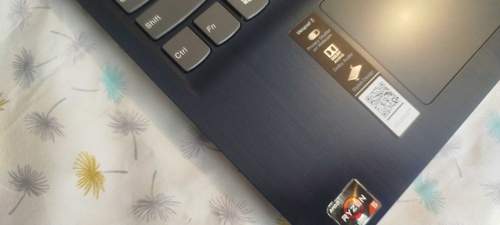 Laptop Lenovo Ideapad 3, Ryzen 5, 12Gb RAM, SSD M2 nVme