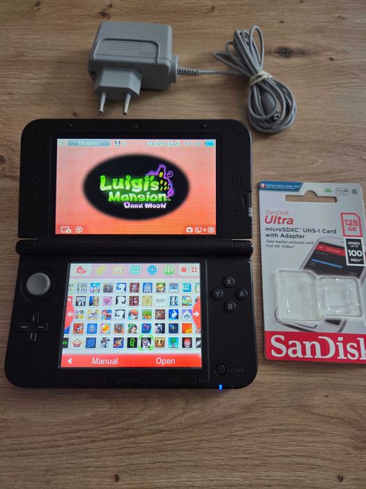 Jucărie Nintendo 3ds xl fara zgârieturi modat pe Sandisk 128gb