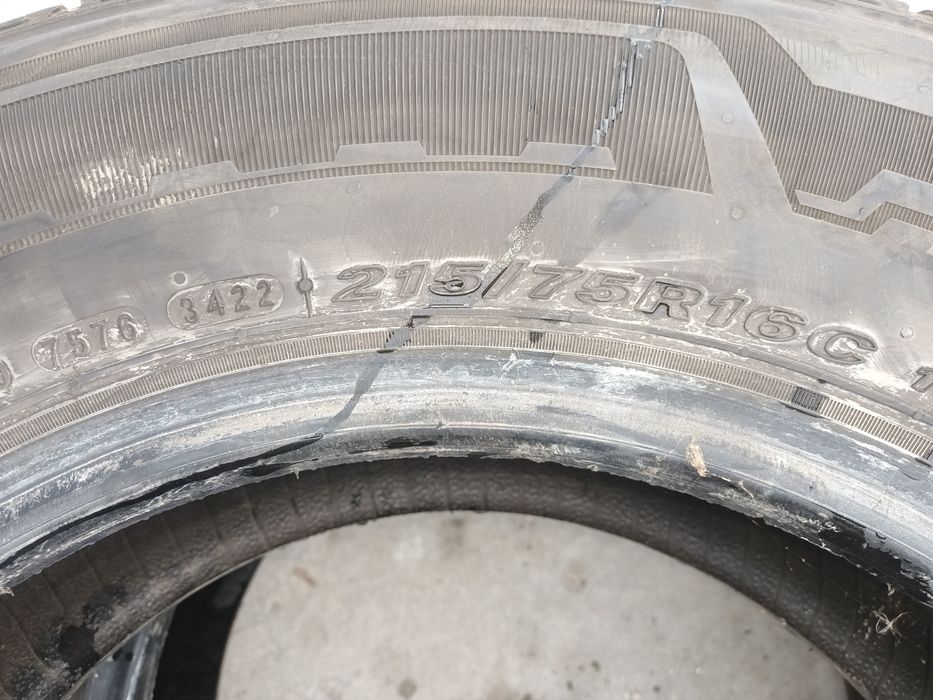 Anvelope 205 65 16C  // 215 75 16C vară // 195 75 16C