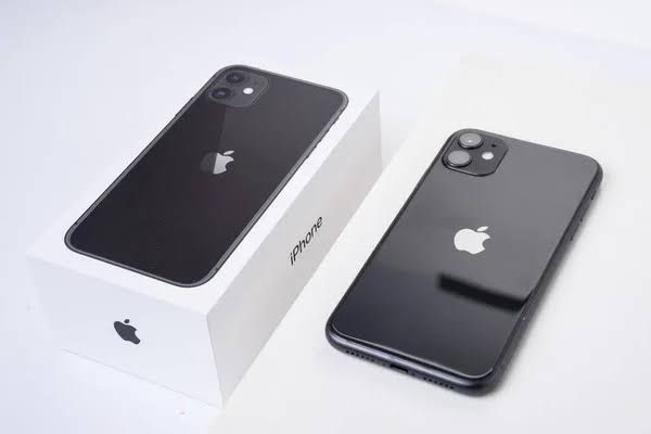 Продам Айфон 11 ,128Gb