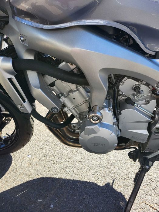 Motocicleta Yamaha FZ6-N 2006