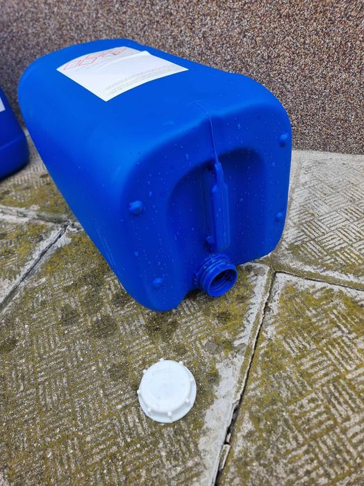 Туби с вместимост 25л