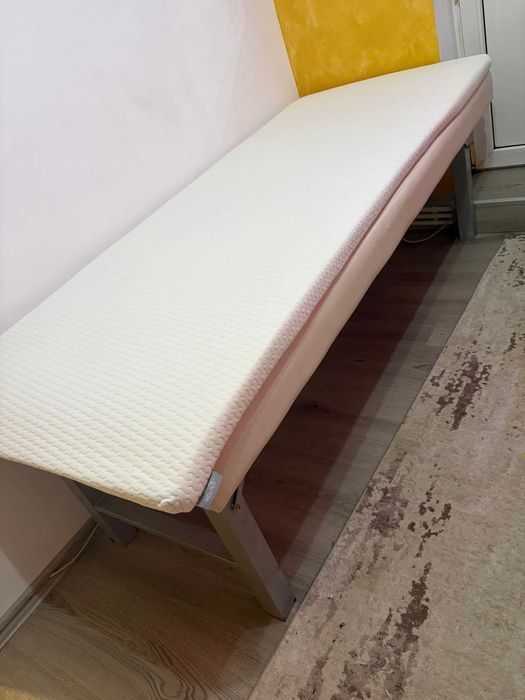Pat cosmetic cadru metalic + saltea inclusa in pret 400 lei
