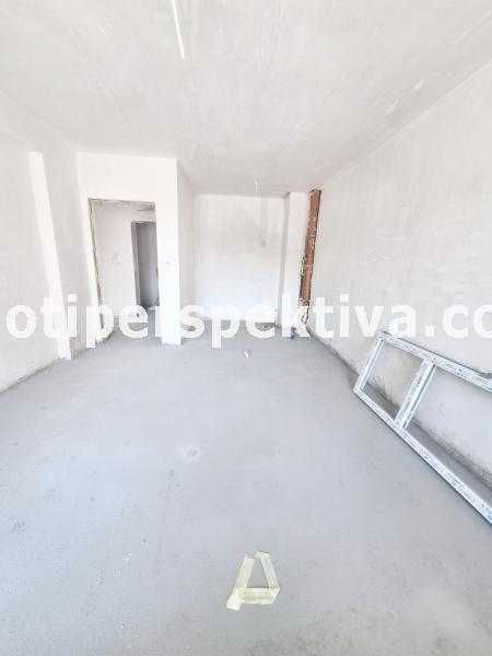 Продава се Двустаен апартамент в Пловдив, Остромила - 53 кв.м за 1684 €/кв.м - Снимка #2