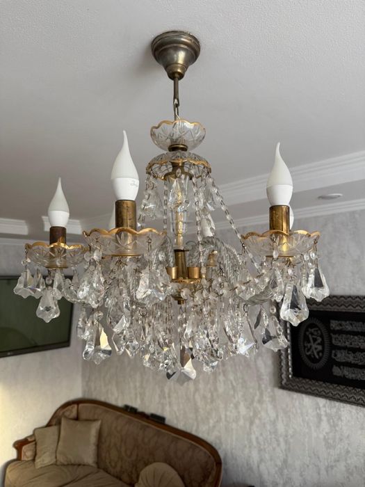 Люстра 6 рожковая