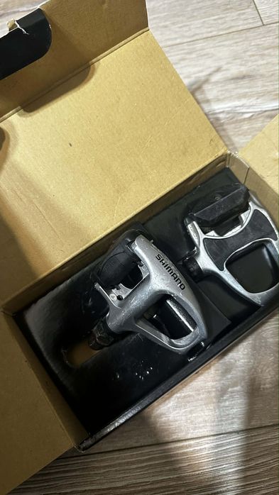 Shimano обувки шпайкове и педали