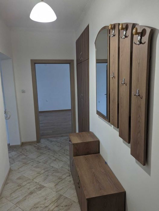 Дава се под наем Тристаен апартамент в Стара Загора, Център - 86 кв.м за 306 € - Снимка #7