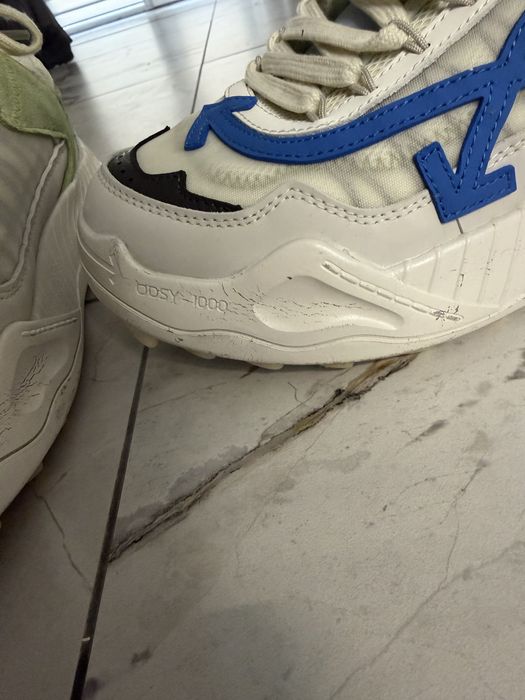 Vand off white odsy 1000