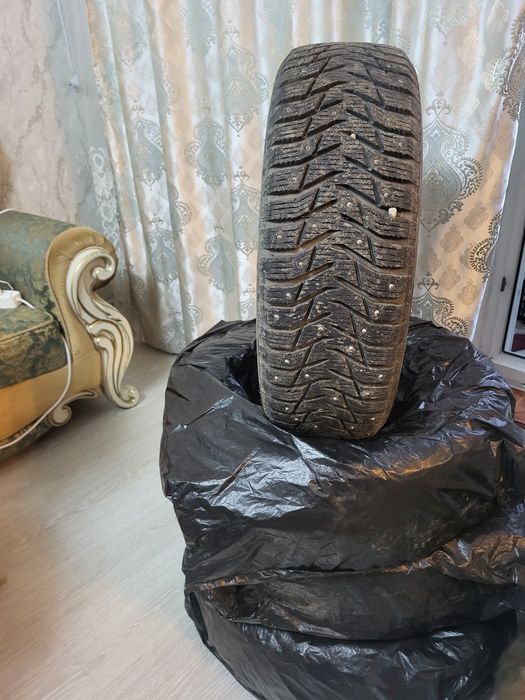 Продам зимние шины R 15