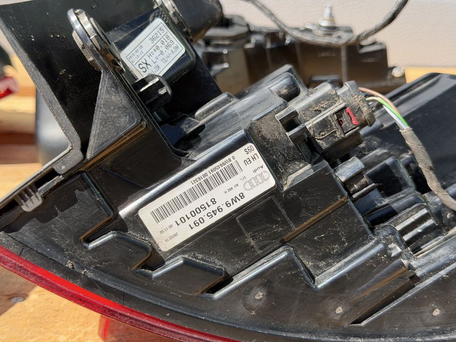 Комплект стопове AUDI A4 B9 Комби