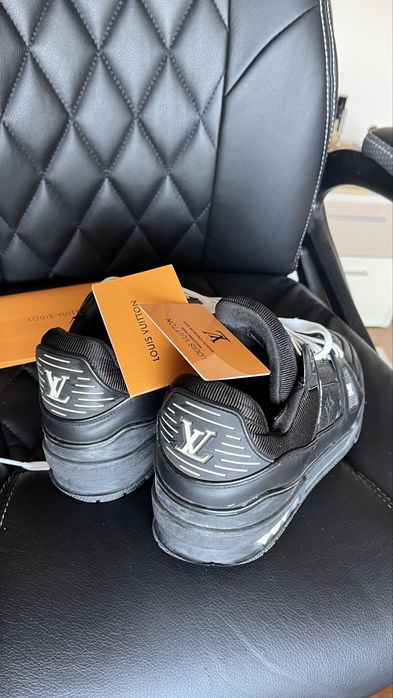 Мъжки обувки Louis Vuitton