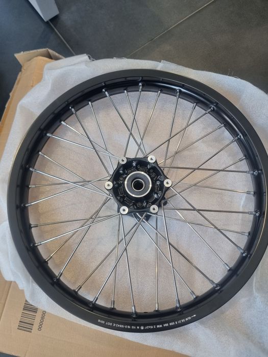 Janta spițe fata F800GS/ Aventure 2.15x21