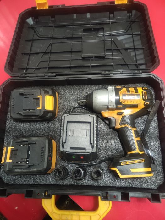 Гайковёрт немного б/у