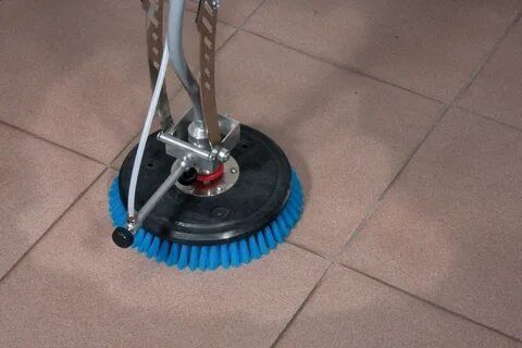 Чистка брусчатки и тратуарной плитки итд