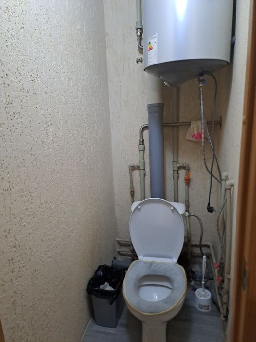 Продаётся  2 ух комнатная квартира