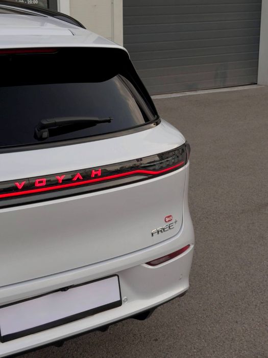 VOYAH FREE + 4WD Quankin самый фулл рестайлинг 2026