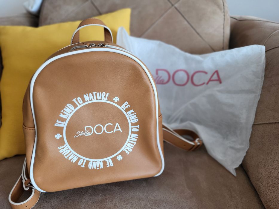 Раница DOCA в цвят камел