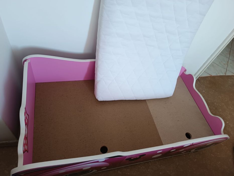 Pătut de copil cu saltea inclusa