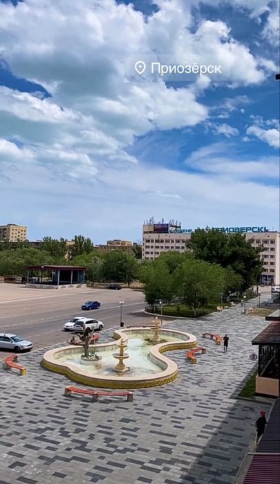 СДАЮ 1 комнатную квартиру ПОСУТОЧНО