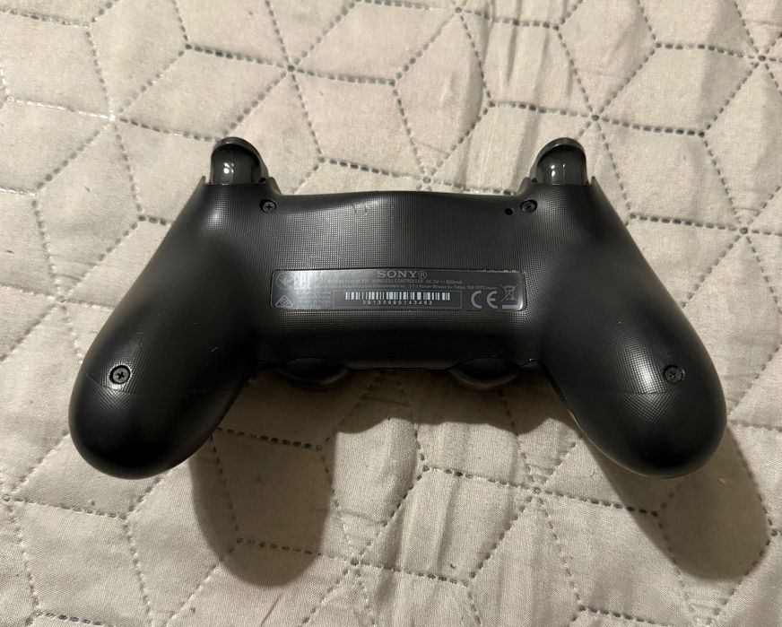 Controller Sony DualShock 4 v2 pentru Playstation 4 (PS4), Black