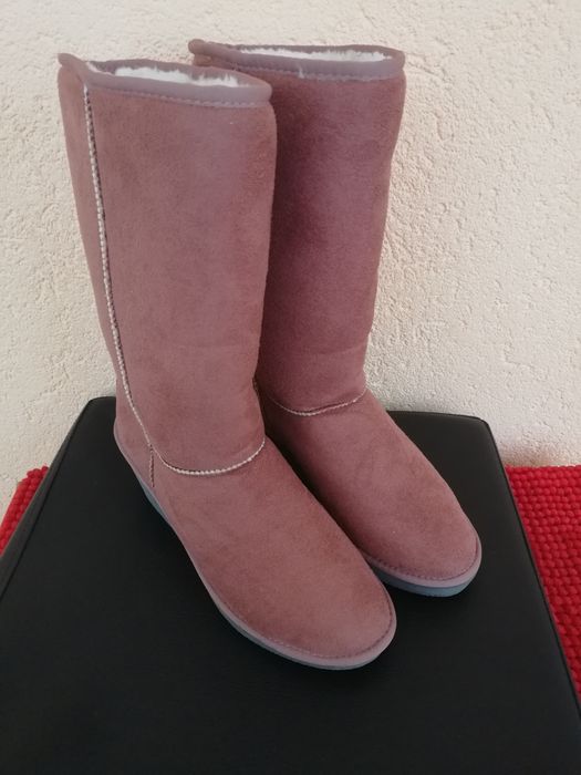 Cizme Esprit cu blana nr 40