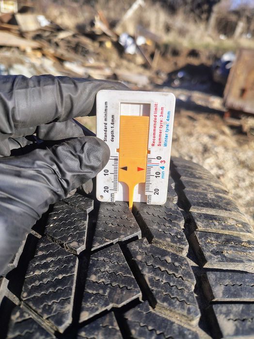 Джанти със зимни гуми 16-ки Мерцедес