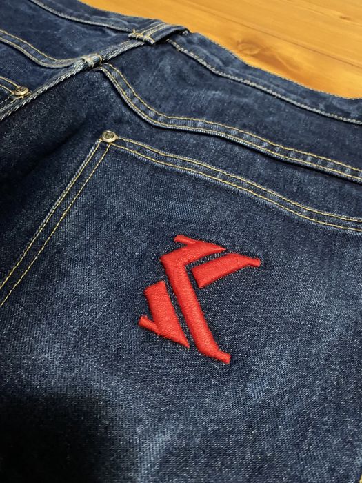 Pantaloni karl kani stil 90s