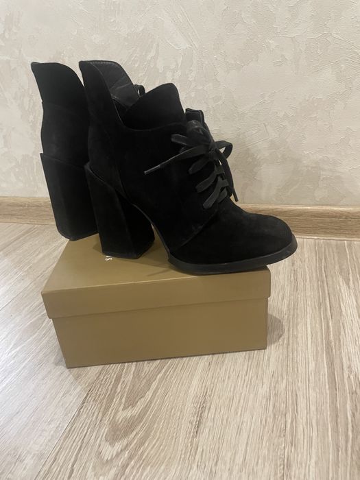 Продам ботильоны