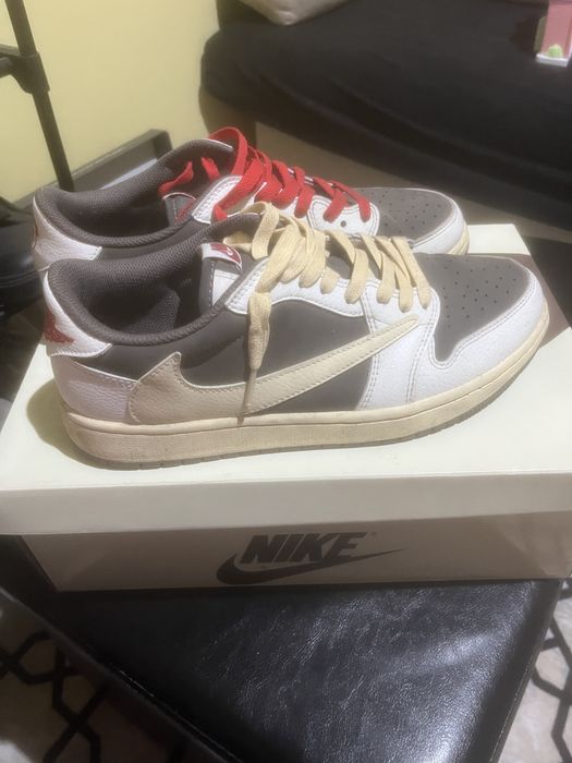 Nike jordan travis scott