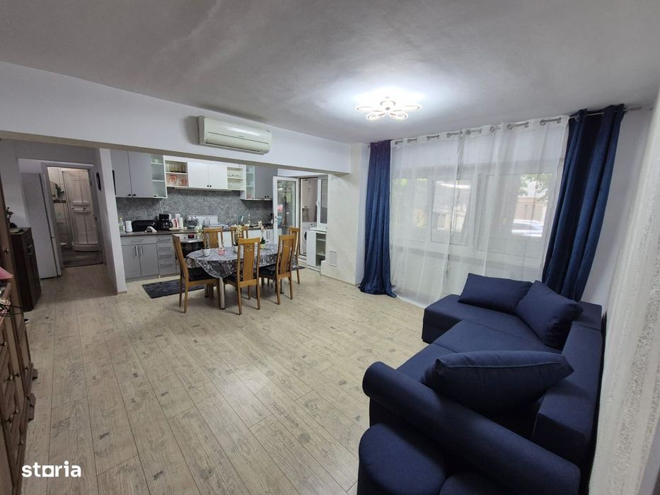 De Vanzare Apartament cu 3 camere zona Obor