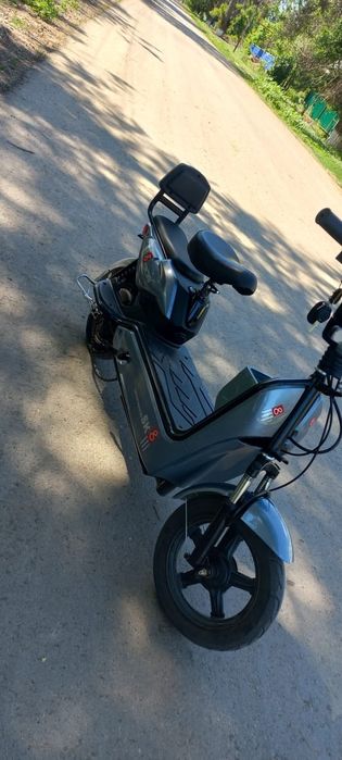 продам скутер ска 8