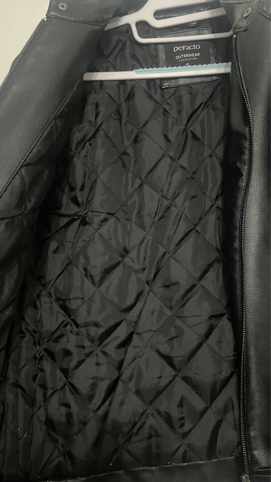 Jacheta imitati de piele