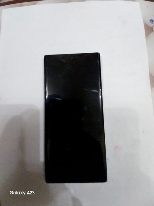 Самсунг- нот 10+