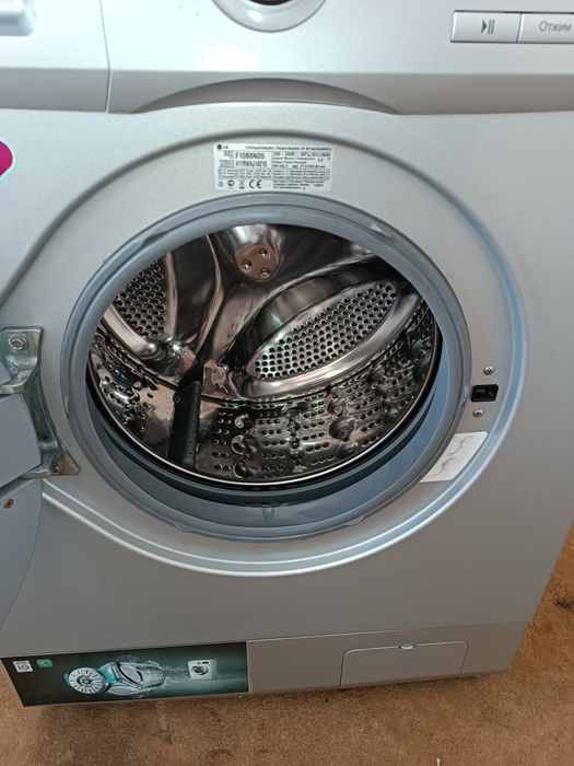 Стиральная машина LG