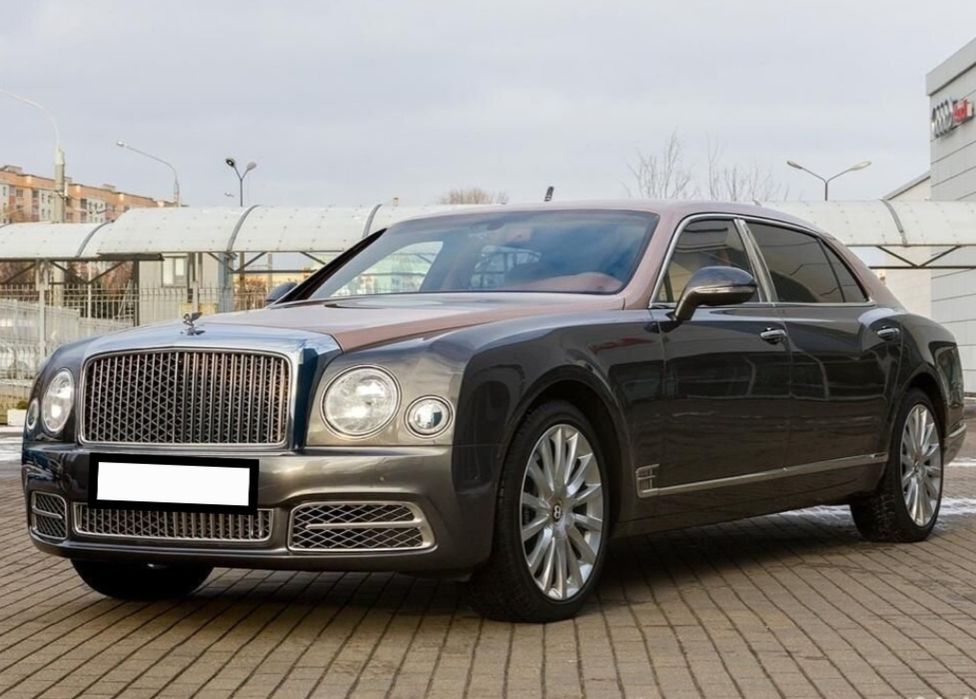 Водитель с личным автомобилем ВИП класс Vip Сопровождение Трансфер Тур