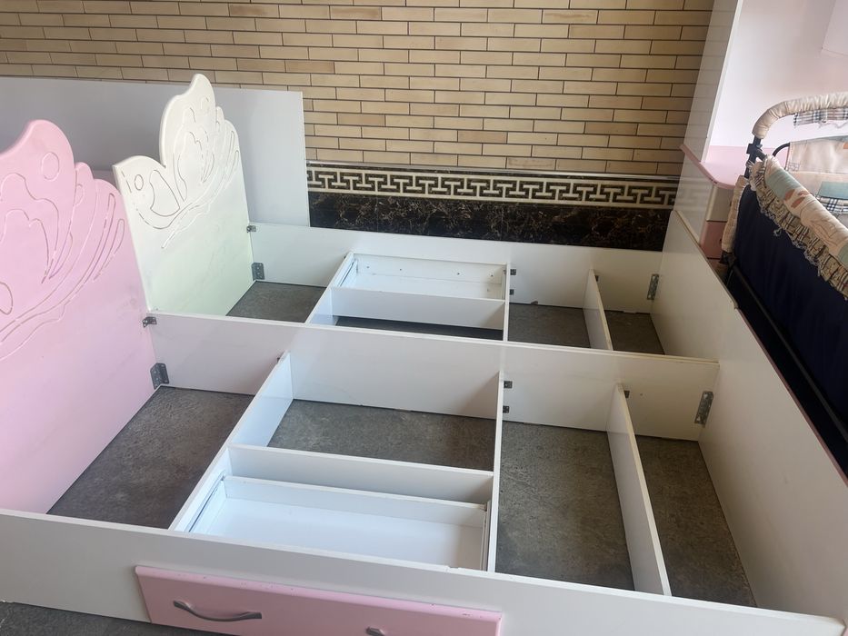 Детский мебель в хорошем качестве