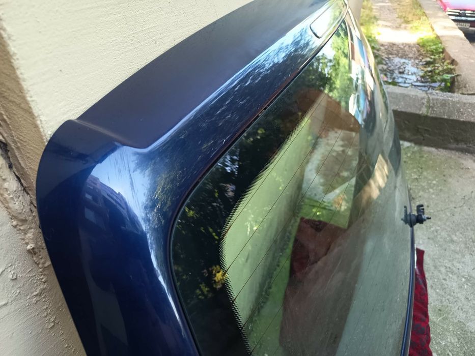 Заден капак за VW Touran