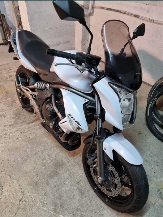 Kawasaki  er-6n limitat A2